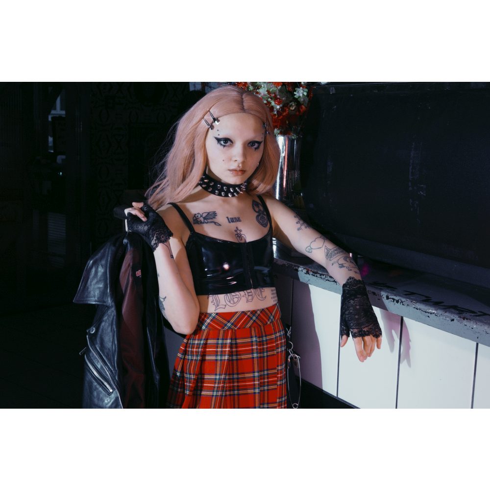 Bullet 69 Funky Punk - 2 row spike Choker - Black/Silver coloured